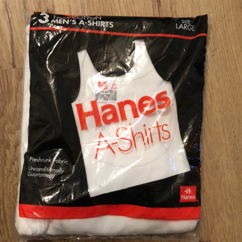 Men’s Large Hanes A-Shirts